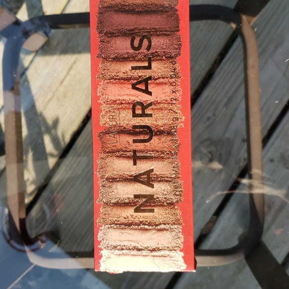 Lacura Naturals intense eyeshadow palette - Picture 2 of 5